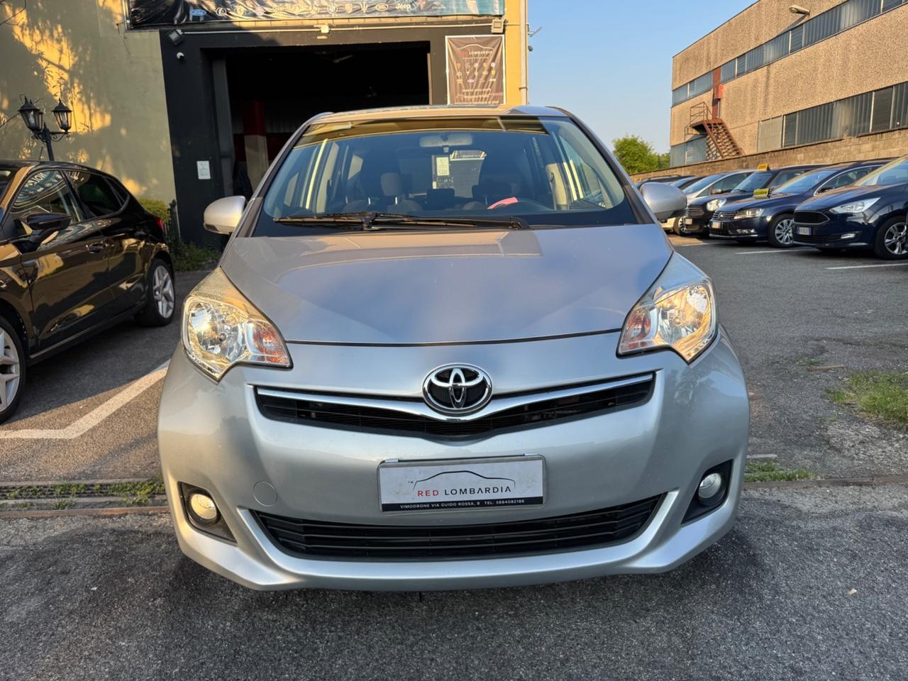 Toyota Verso-S 1.4D MMT Style. Neopatentati.