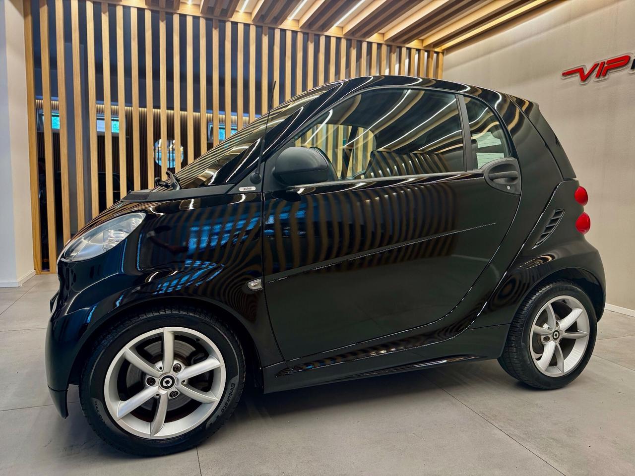 smart forTwo 0.9 52kw neopatentati PULSE SERVOSTERZO mp3 usb
