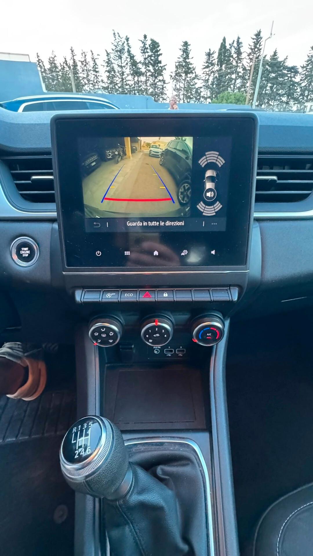 Renault Captur TCe 100 CV GPL Intens retrocamera navi