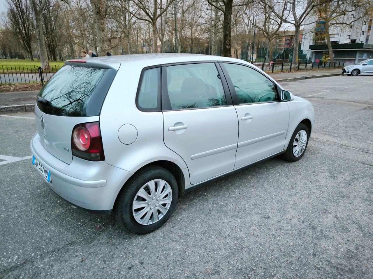 Volkswagen Polo 1.4/69CV TDI 5p. Sportline