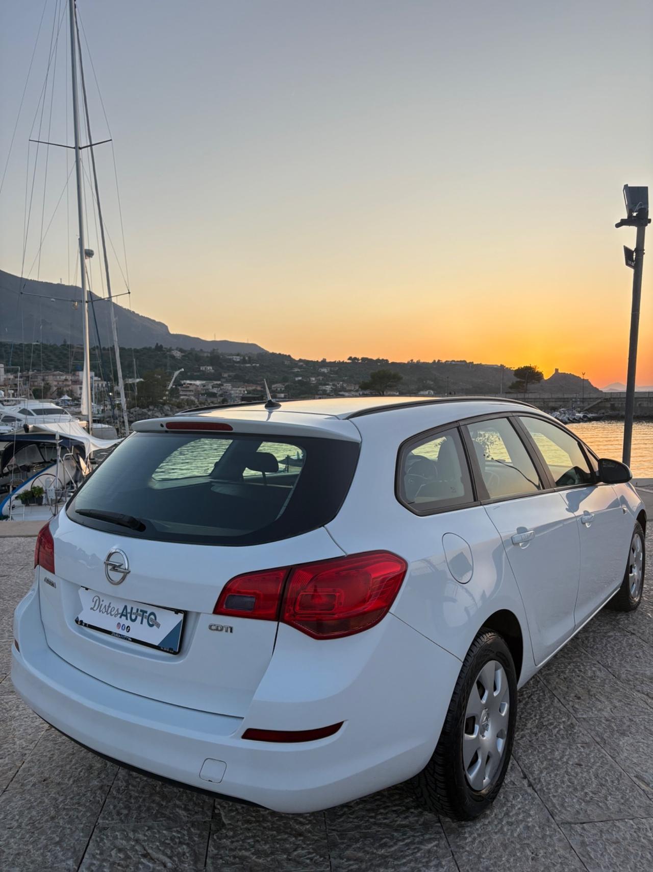 Opel Astra 1.7 CDTI 110CV 5 porte