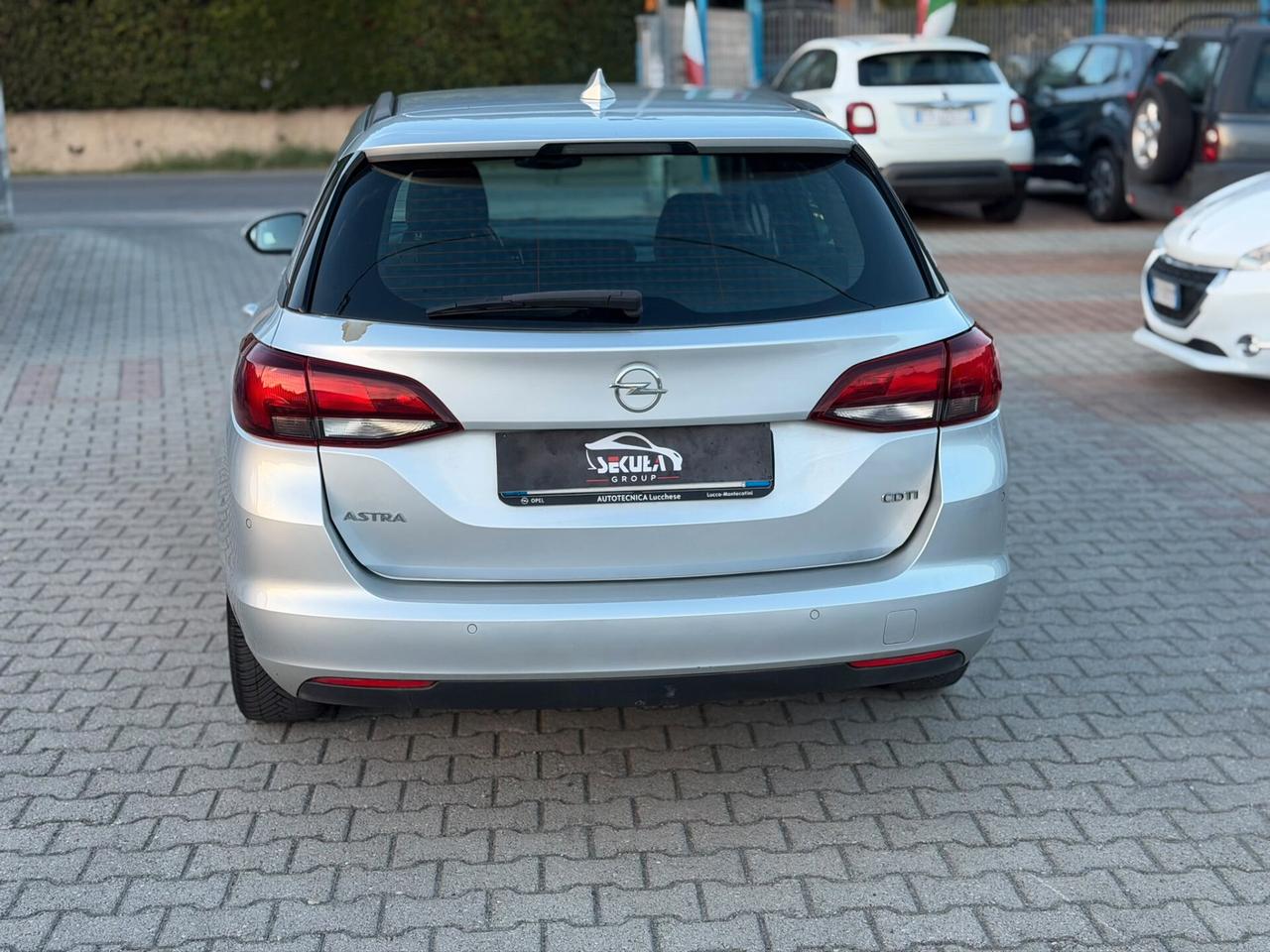 Opel Astra 1.6 CDTi 136CV aut. Sports Tourer Business