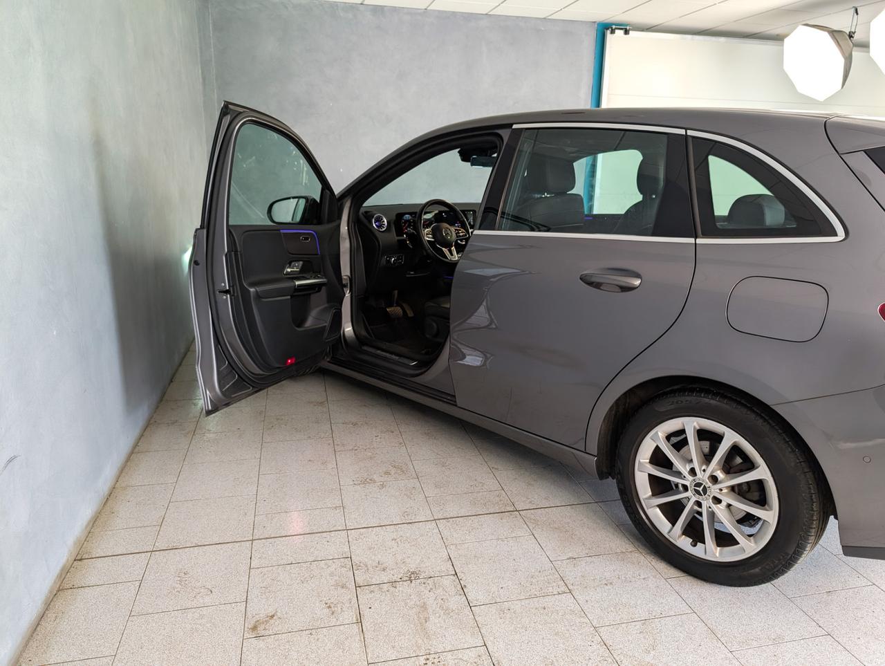 Mercedes-Benz B 180 180 Automatic Sport