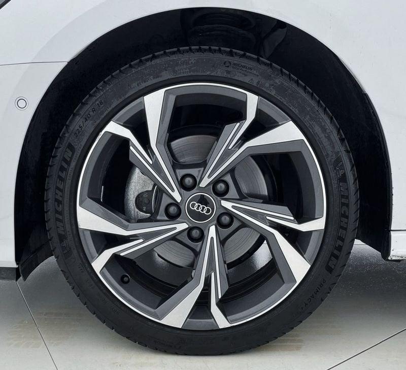 Audi A3 A3 SPB 30 g-tron S tronic S line edition