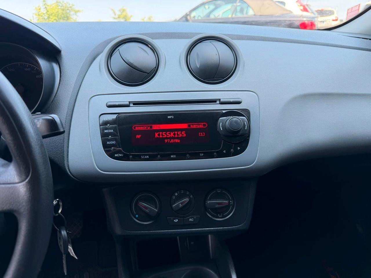 Seat Ibiza 1.2 70 CV 5p. Reference