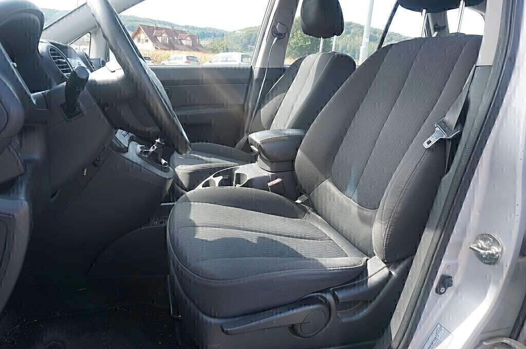 Kia Carens - Fino a 2 anni di garanzia