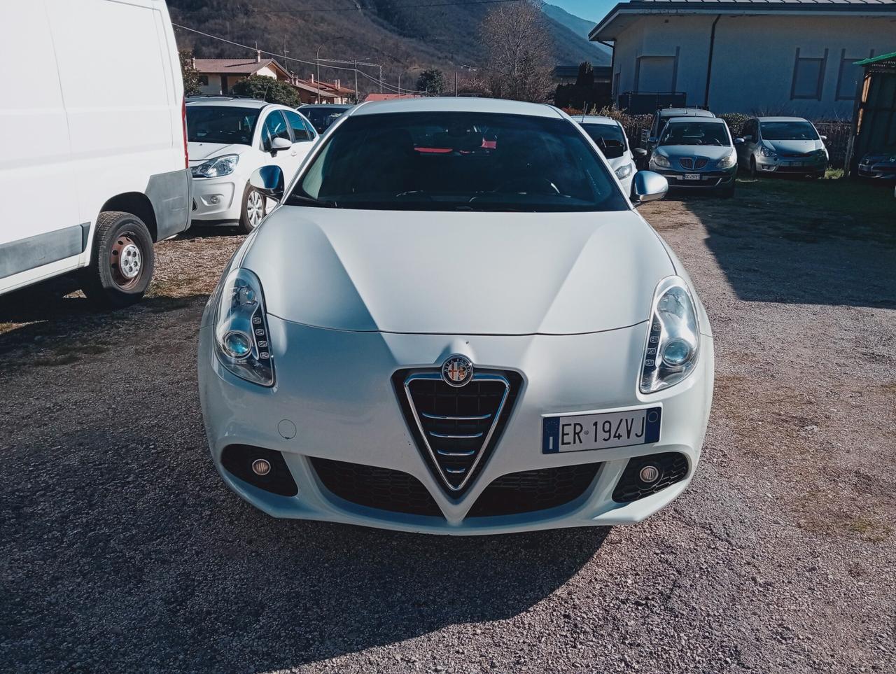 Alfa Romeo Giulietta 1.6 JTDm-2 105 CV Exclusive