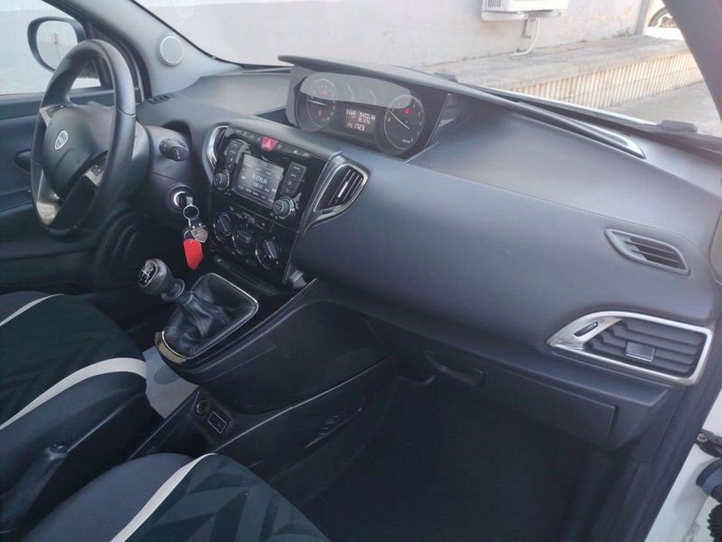 LANCIA Ypsilon 1.2 69 CV 5 porte Gold del 2017