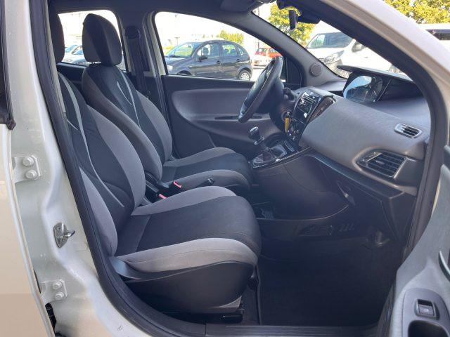 LANCIA Ypsilon 0.9 TwinAir 85 CV 5P. S&S Platinum