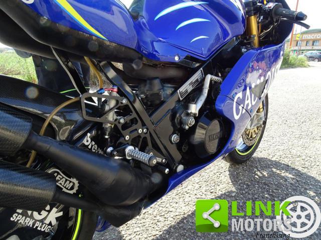 YAMAHA RD 500 LC REPLICA VALENTINO ROSSI