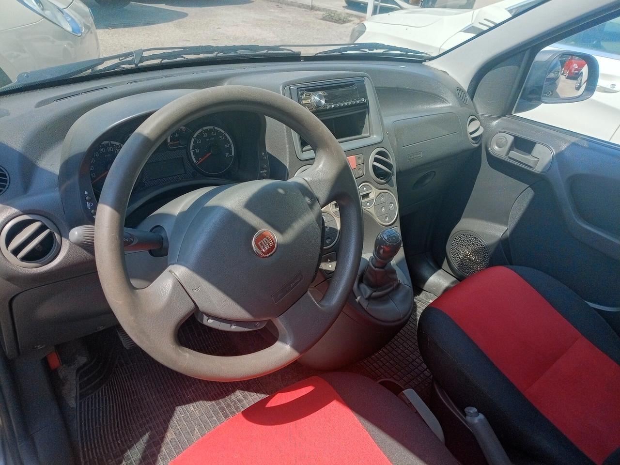 Fiat Panda 1.2 Emotion km originali per neopatentati