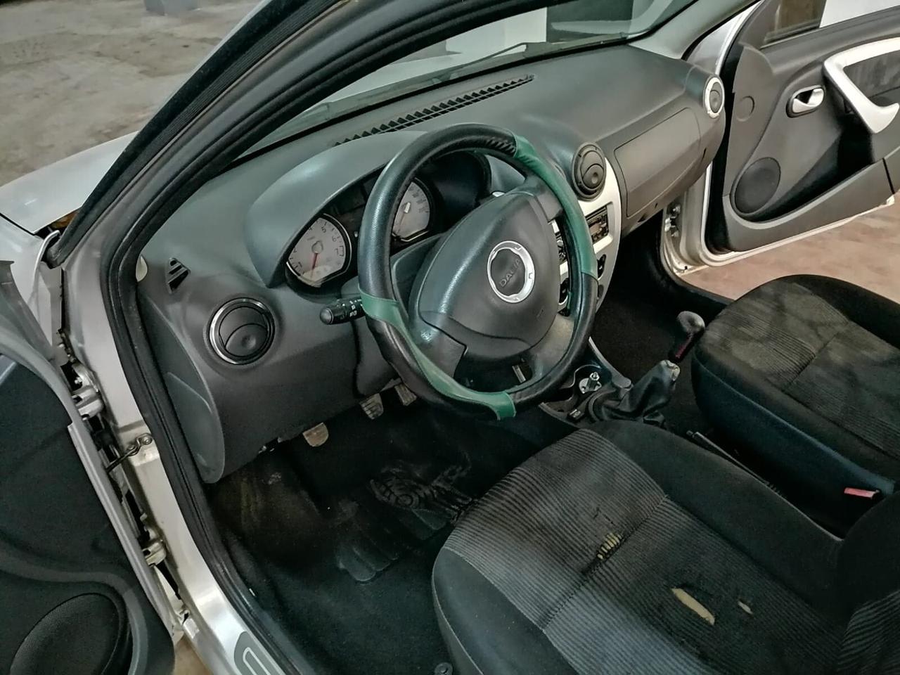 Dacia Sandero 1.4 8v 75cv GPL OK NEOPATENTATI