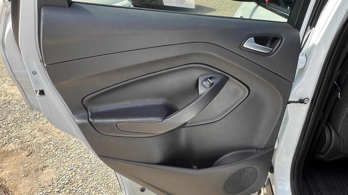 FORD - Kuga 2.0 tdci Plus 4wd 140cv powershift
