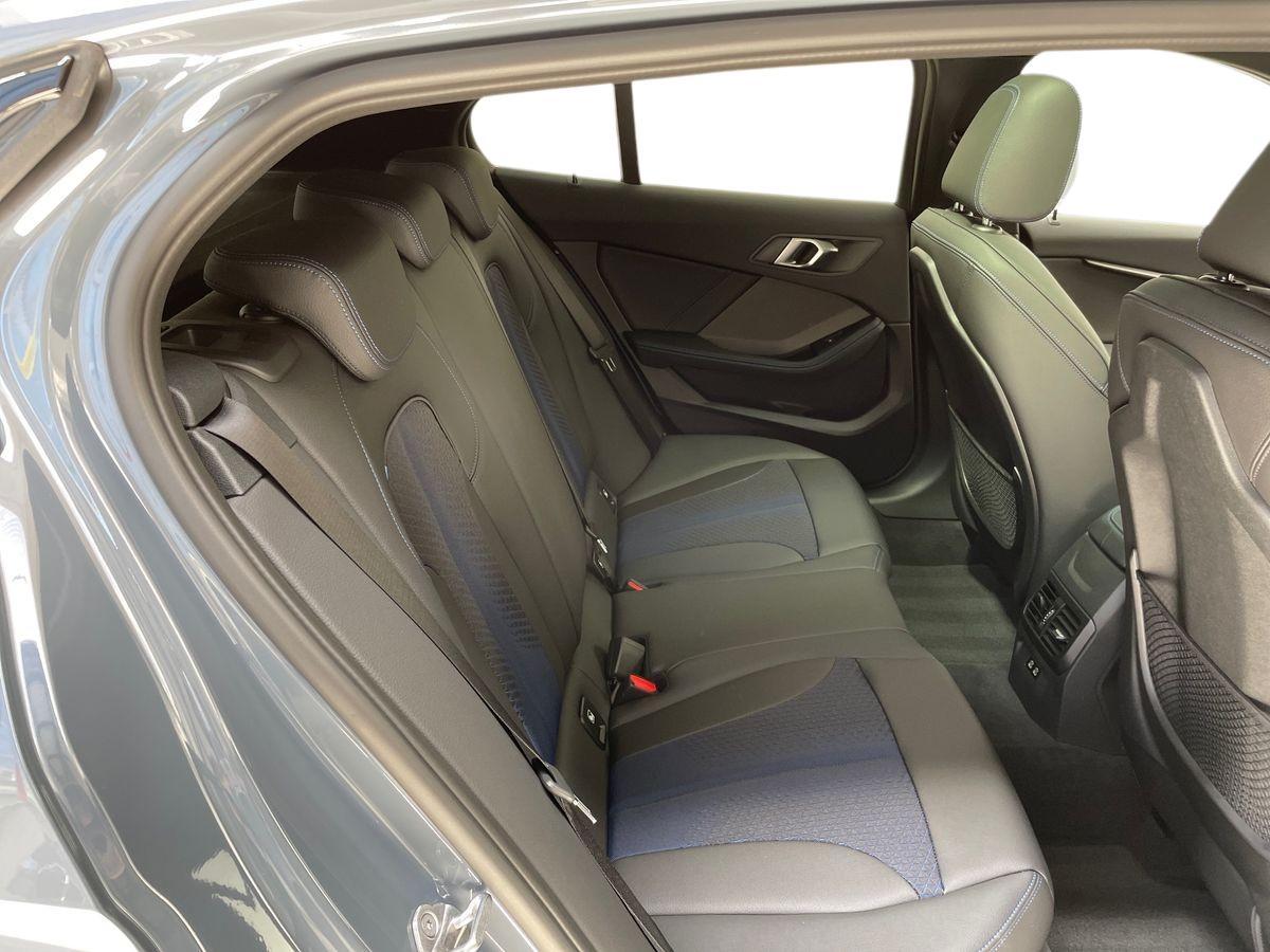 BMW Serie 1 F40 - 120d xdrive Msport auto