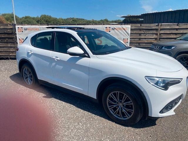 Alfa Romeo Stelvio 2.2 Turbodiesel 210 CV AT8 Q4 Executive