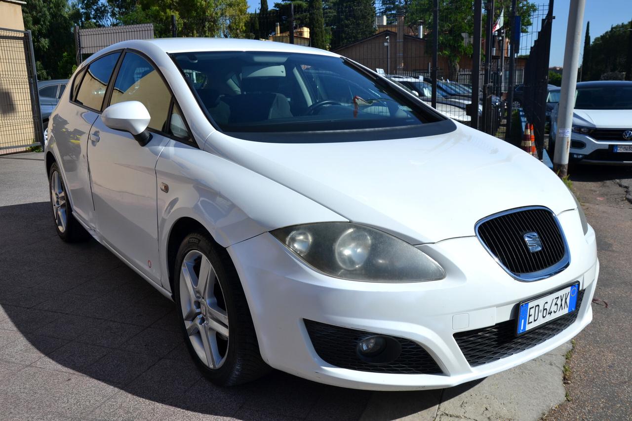 Seat Leon 1.6 TDI 105CV **UNIPRO'**LEGGI NOTE**PREZZO VERO**