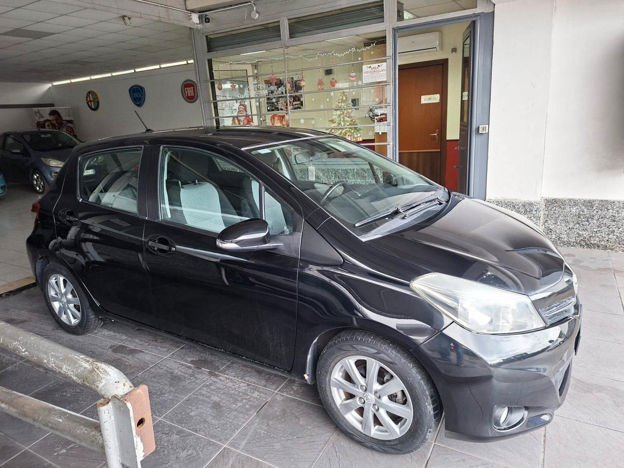 Toyota Yaris UNICO PROPRIETARIO