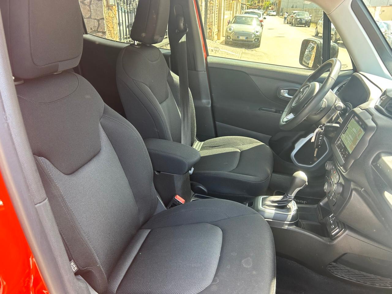 Jeep Renegade 1.6 Mjt DDCT 120 CV Longitude