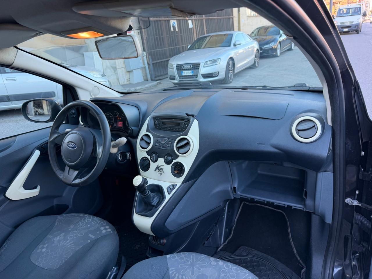Ford Ka Ka+ 1.2 8V 69CV Titanium
