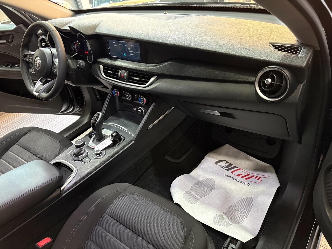 Alfa Romeo Stelvio 2.2 turbo diesel 160cv Auto RWD Business ITALIANA