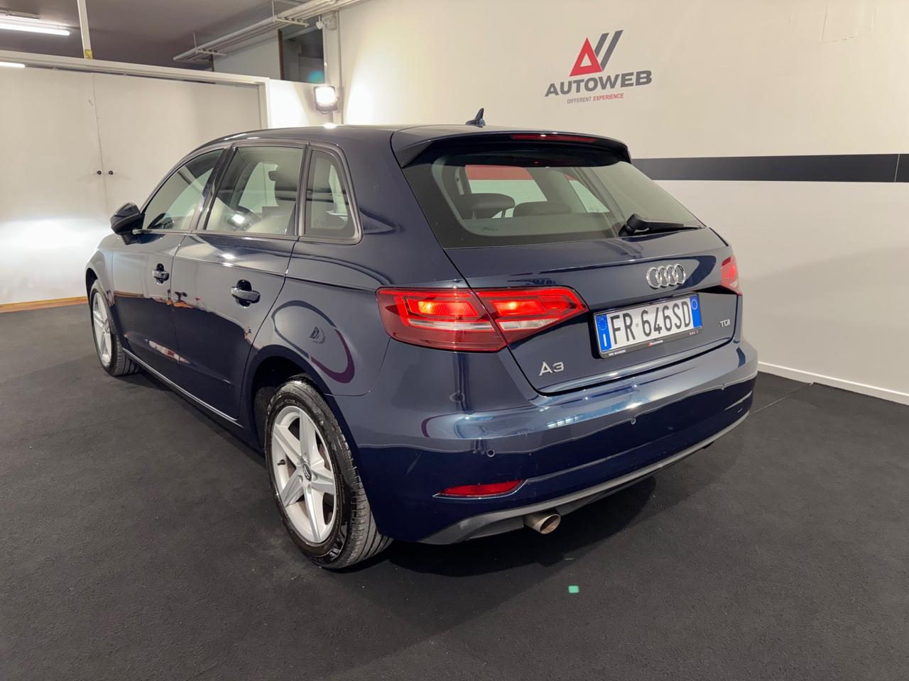 Audi A3 1.6 TDI 116 CV S tronic Sport