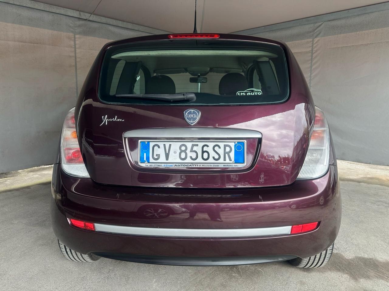 Lancia Ypsilon 1.4 Platino Ecochic GPL
