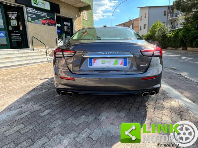 MASERATI Ghibli 330 CV MHEV Executive