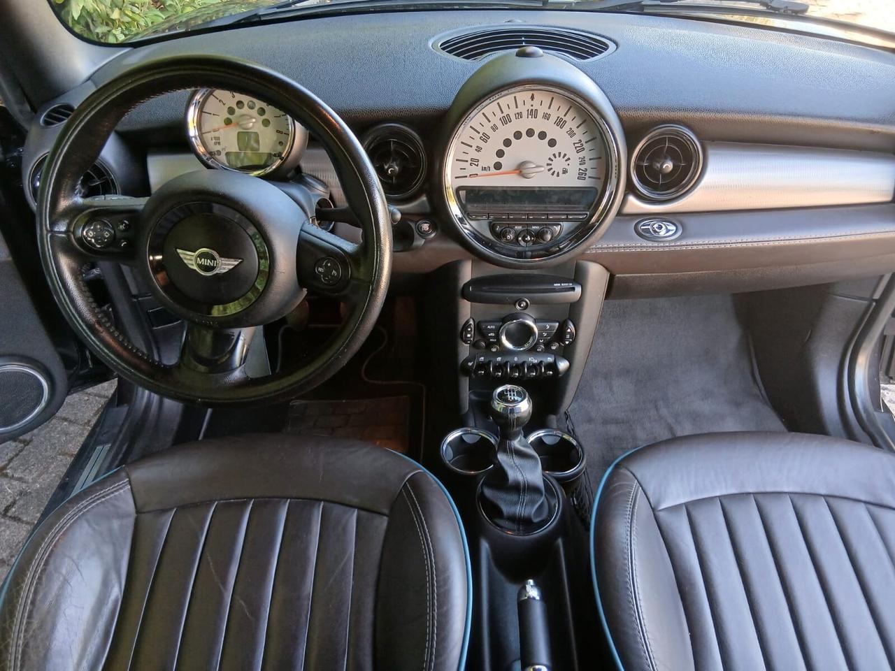 Mini Cooper Coupe 1.6 Coupé