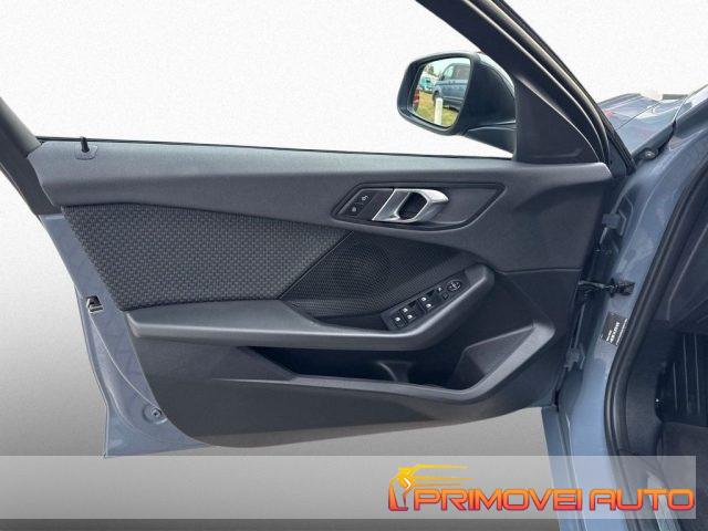 BMW 118 i 5p. Advantage