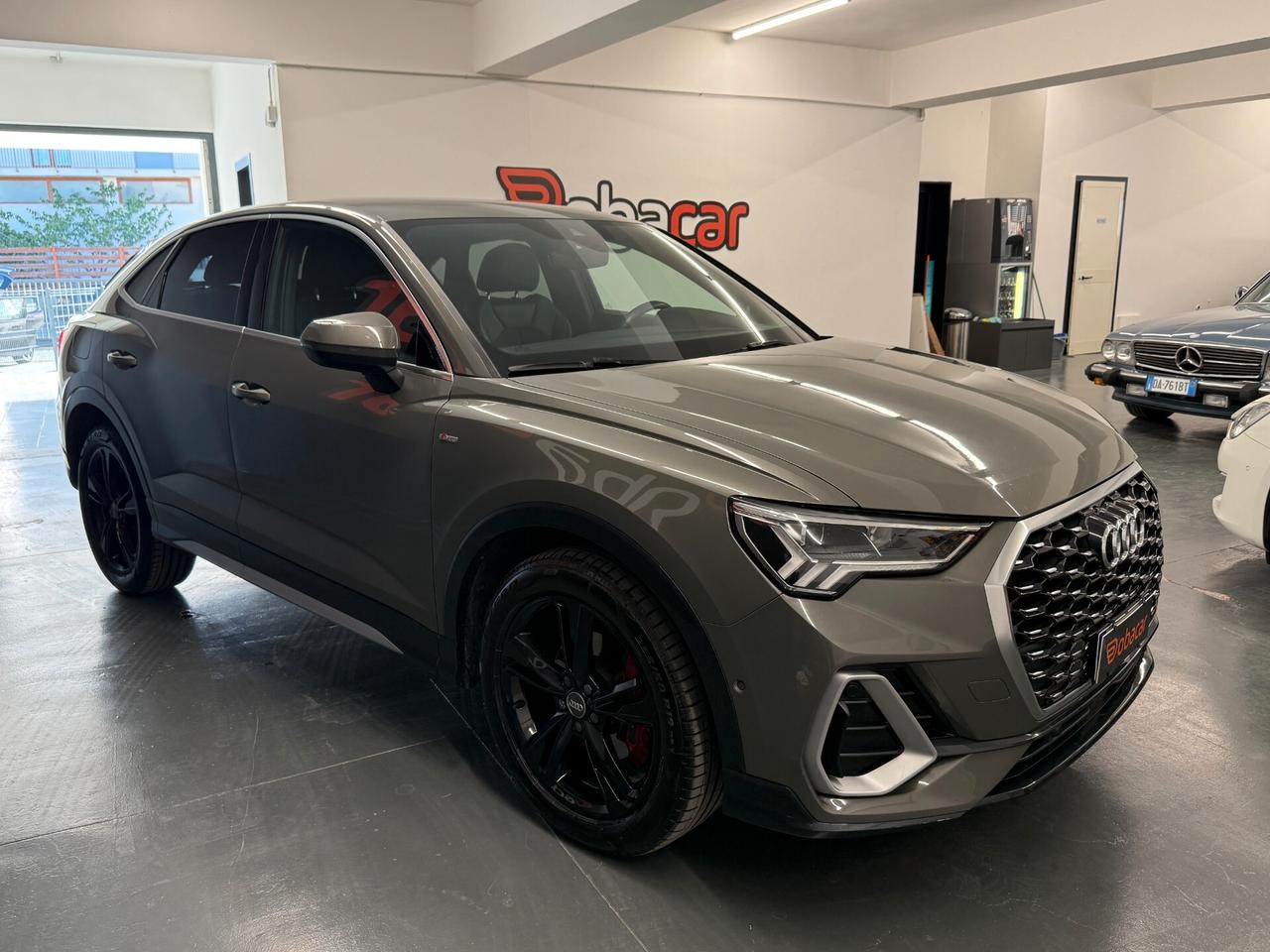 Audi Q3 35 TDI quattro S line edition