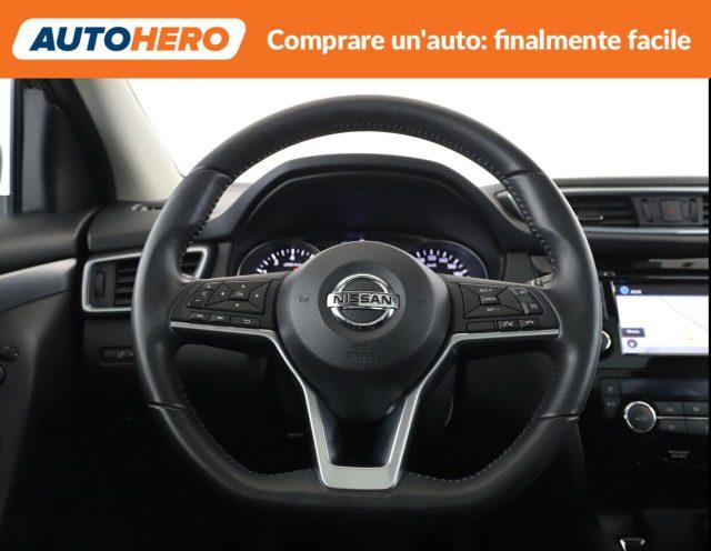 NISSAN Qashqai 1.2 DIG-T N-Connecta