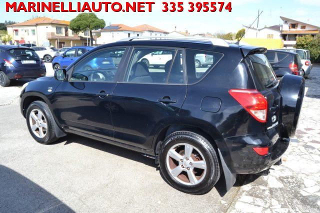 TOYOTA RAV 4 2.2 D-4D 136CV