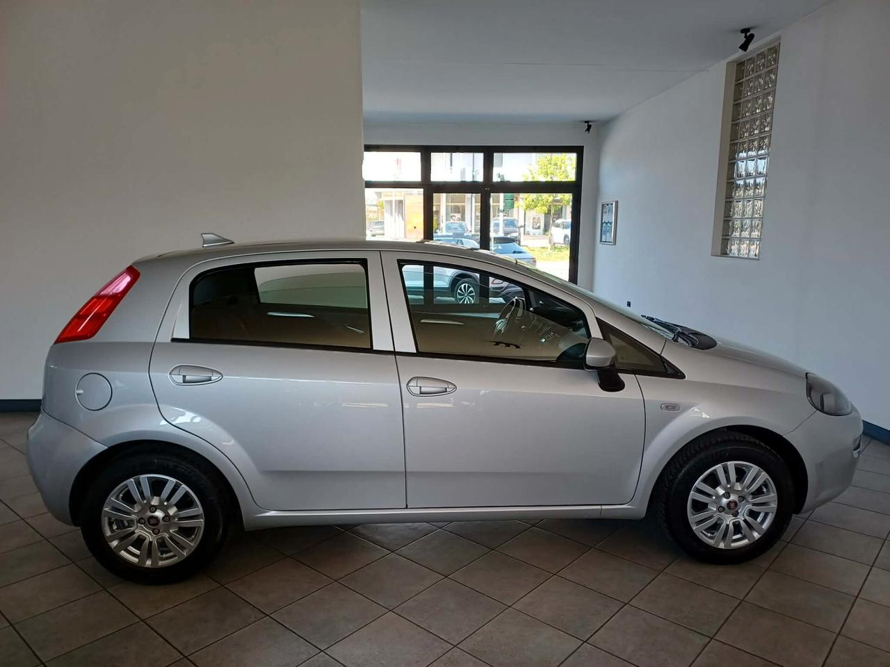 Fiat Punto 1.2 8V 5 porte Lounge GPL