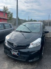 Toyota Yaris 1.0 5 porte