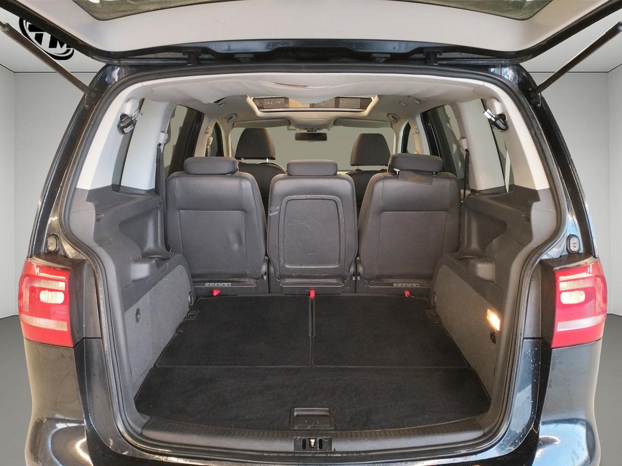 Volkswagen Touran 1.6 TDI Comfortline - 7 POSTI - TETTO APRIBILE - OPERATORI DEL SETTORE