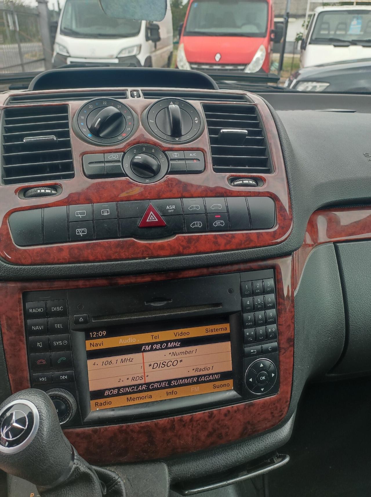 Mercedes-benz Vito 3.0 CDI 4 matic