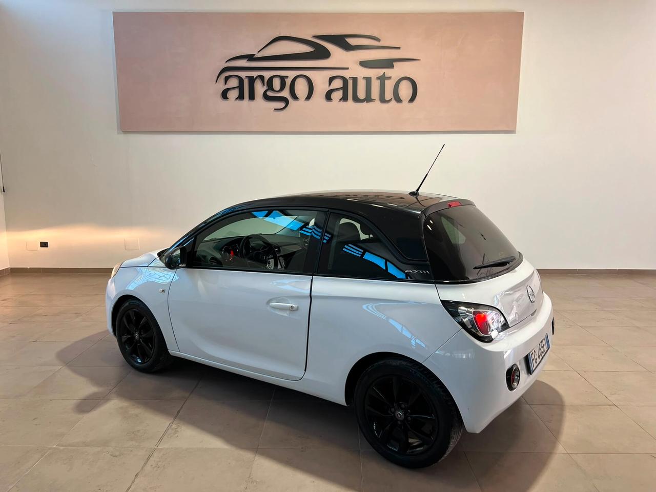 Opel Adam 1.4 87 CV GPL Tech Jam
