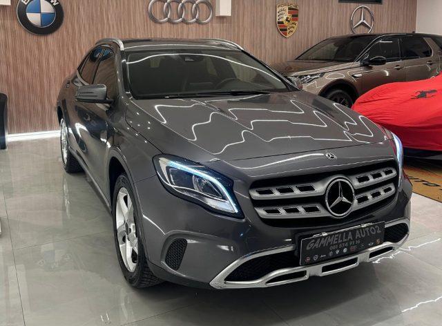 MERCEDES-BENZ GLA 180 d Premium