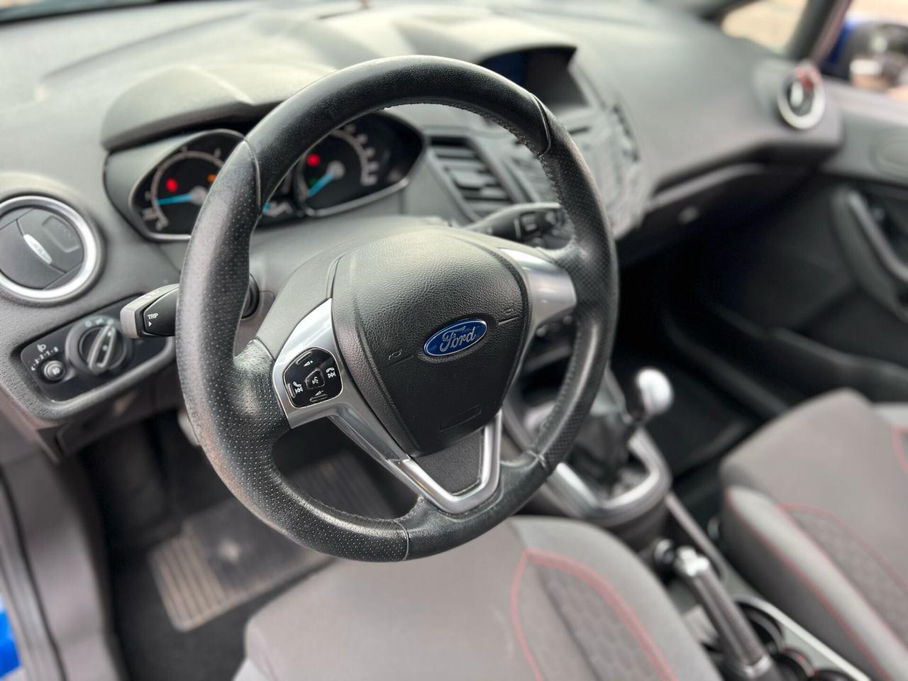 Ford Fiesta 1.5 TDCi 95CV 3 porte ST-Line