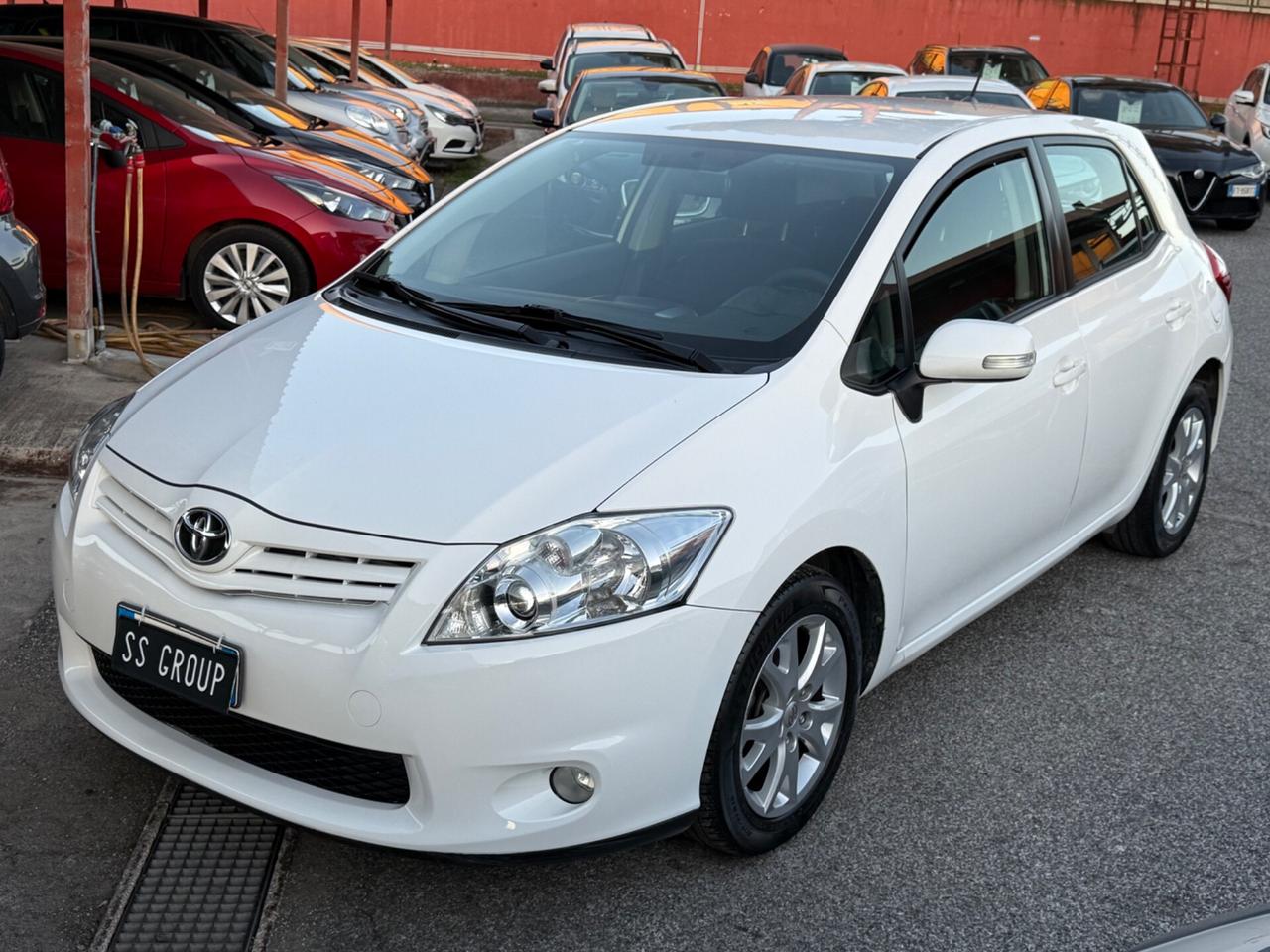 Toyota Auris 1.4 D-4D -( 98 mila km ) Active