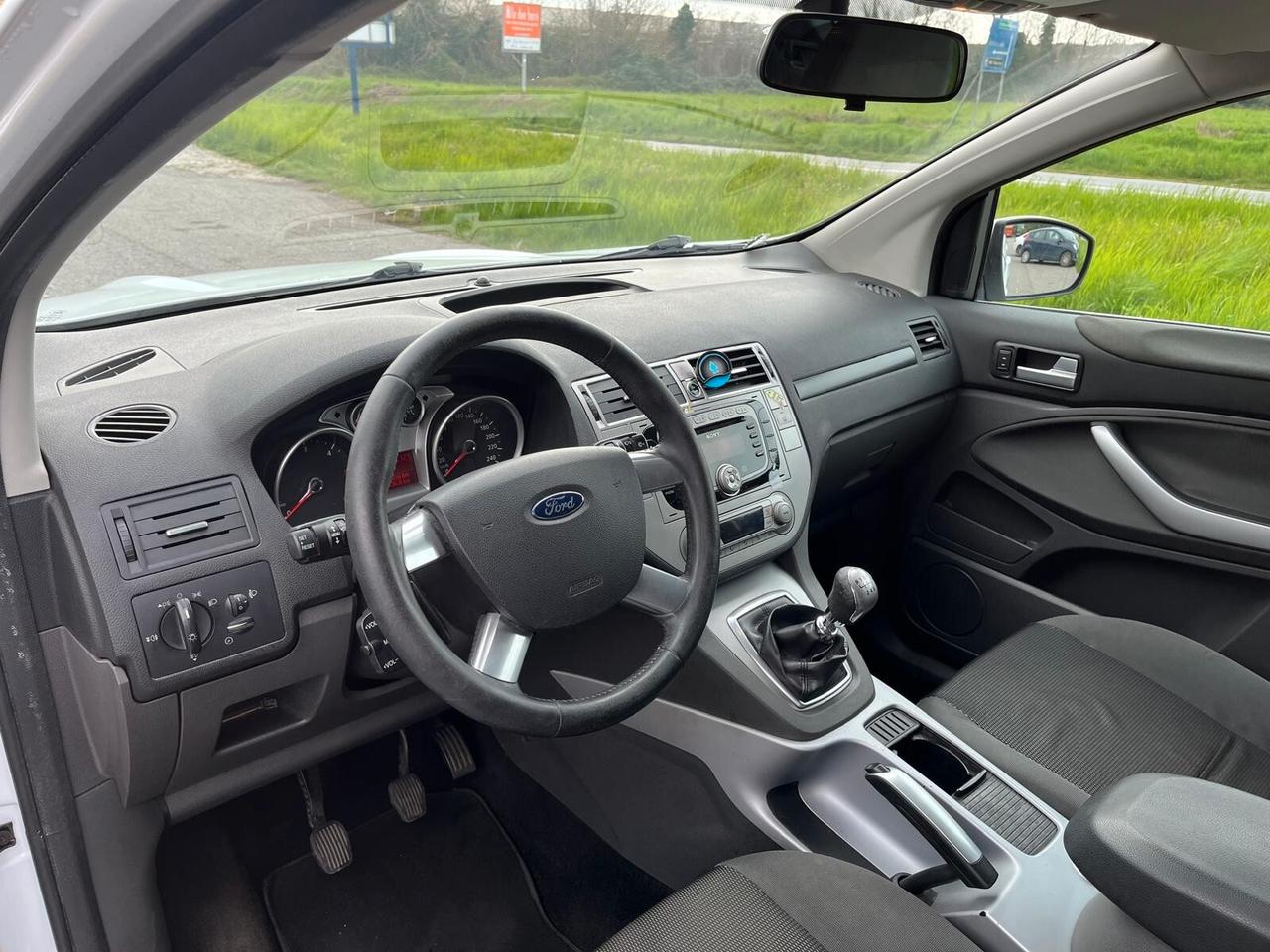 Ford Kuga 2.0 TDCi 136 CV 2WD Titanium DPF