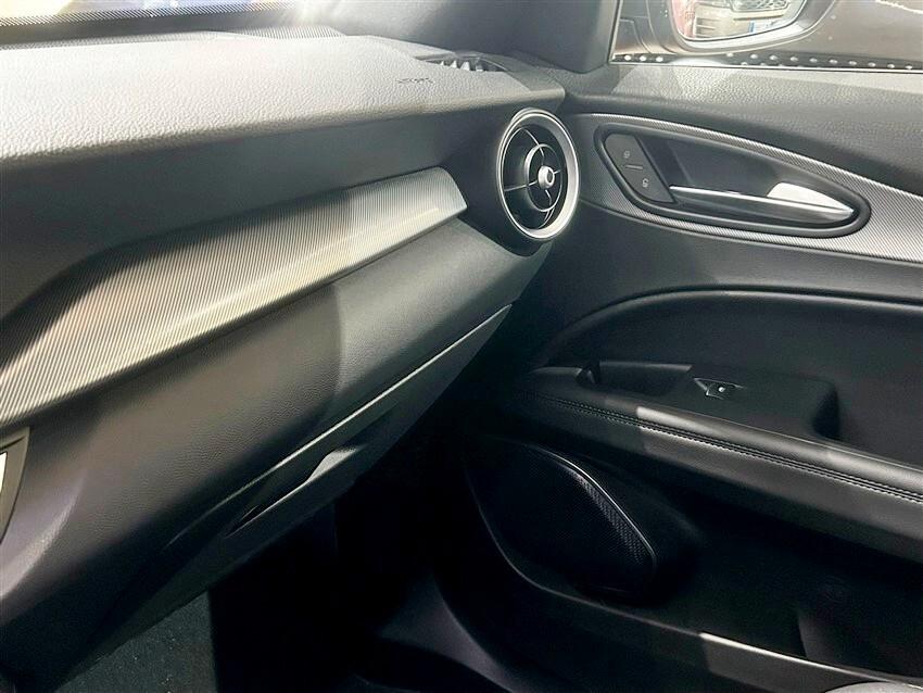 Alfa Romeo Stelvio 2.2 Turbodiesel 210 CV AT8 Q4 Veloce