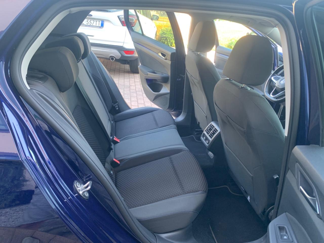 Volkswagen Golf 2.0 TDI SCR Style