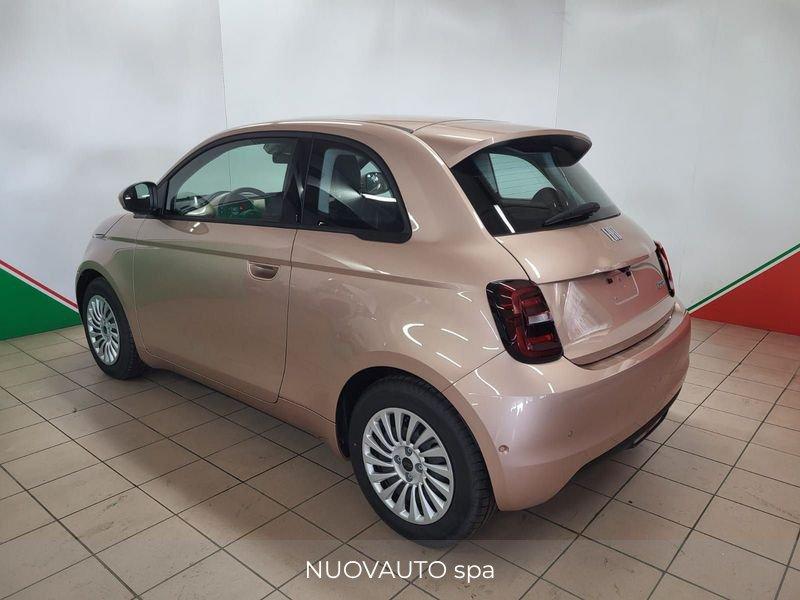 FIAT 500 Electric Elettrica Berlina 320 118cv + PACK TECH