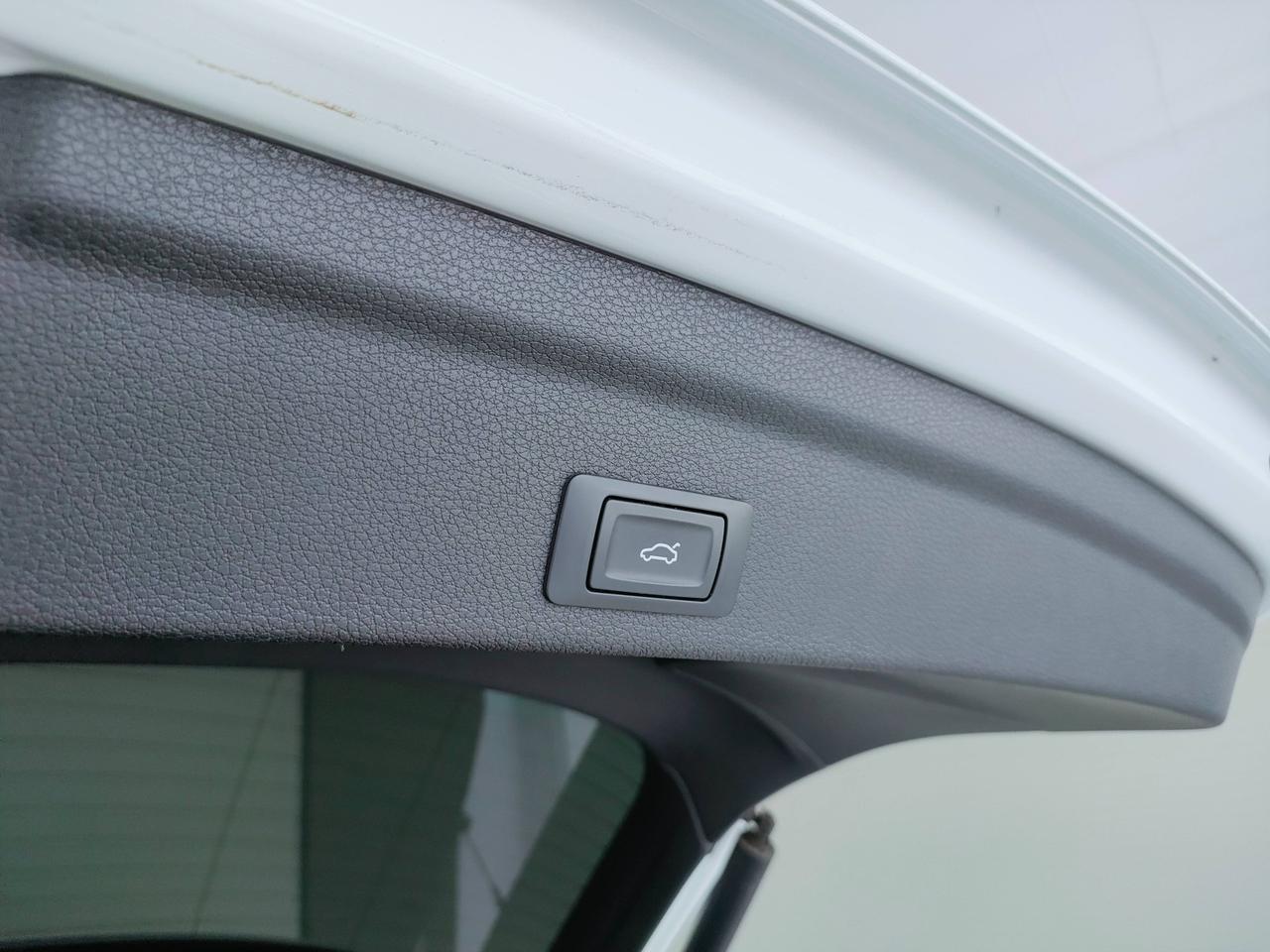 AUDI Q3 I 2019 Sportback - Q3 Sportback 35 2.0 tdi S line edition s-tronic