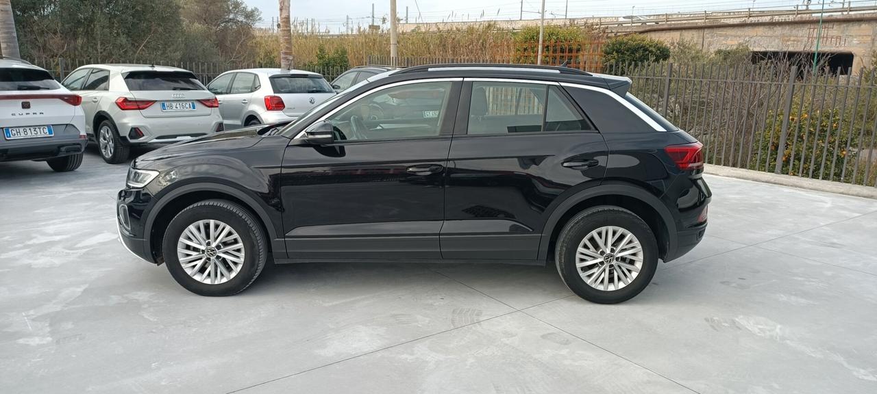 Volkswagen T-Roc 1.5 TSI ACT DSG Life