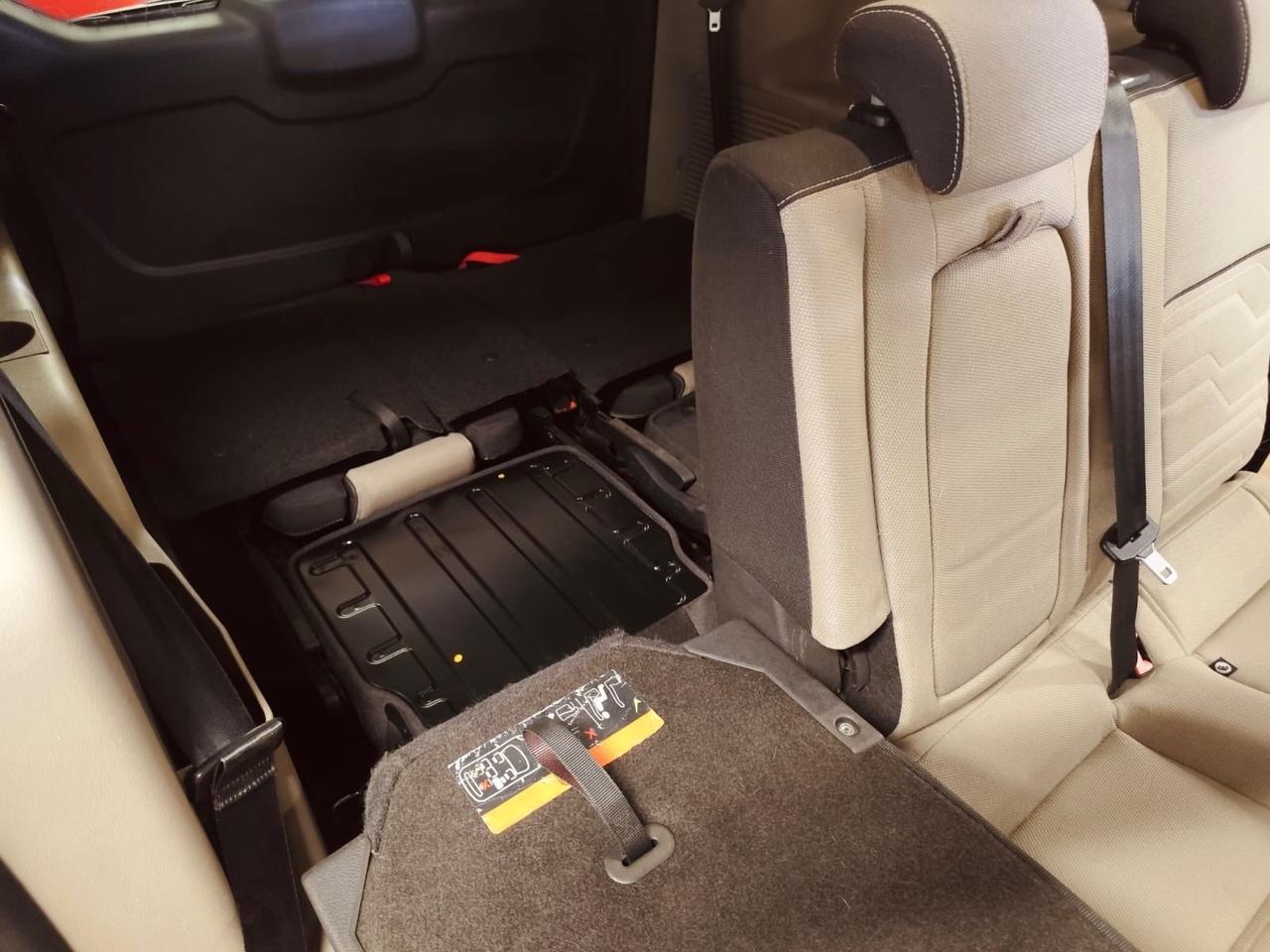 SPETTACOLARE FORD GRAN TOURNEO CONNECT 7 POSTI CON SOLI 77.504 KM