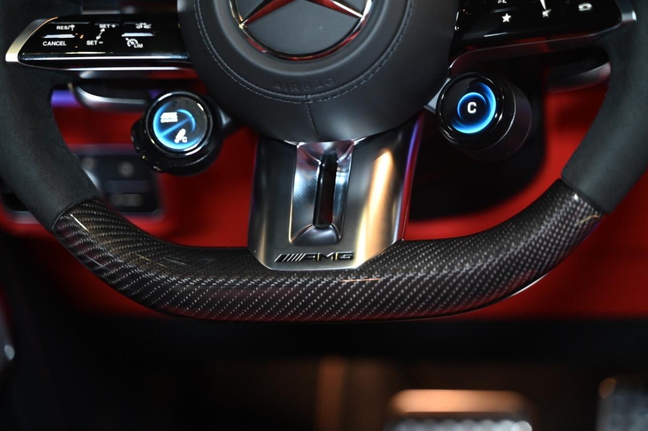 Mercedes-benz G AMG MANIFAKTUR MILD HYBRID 506