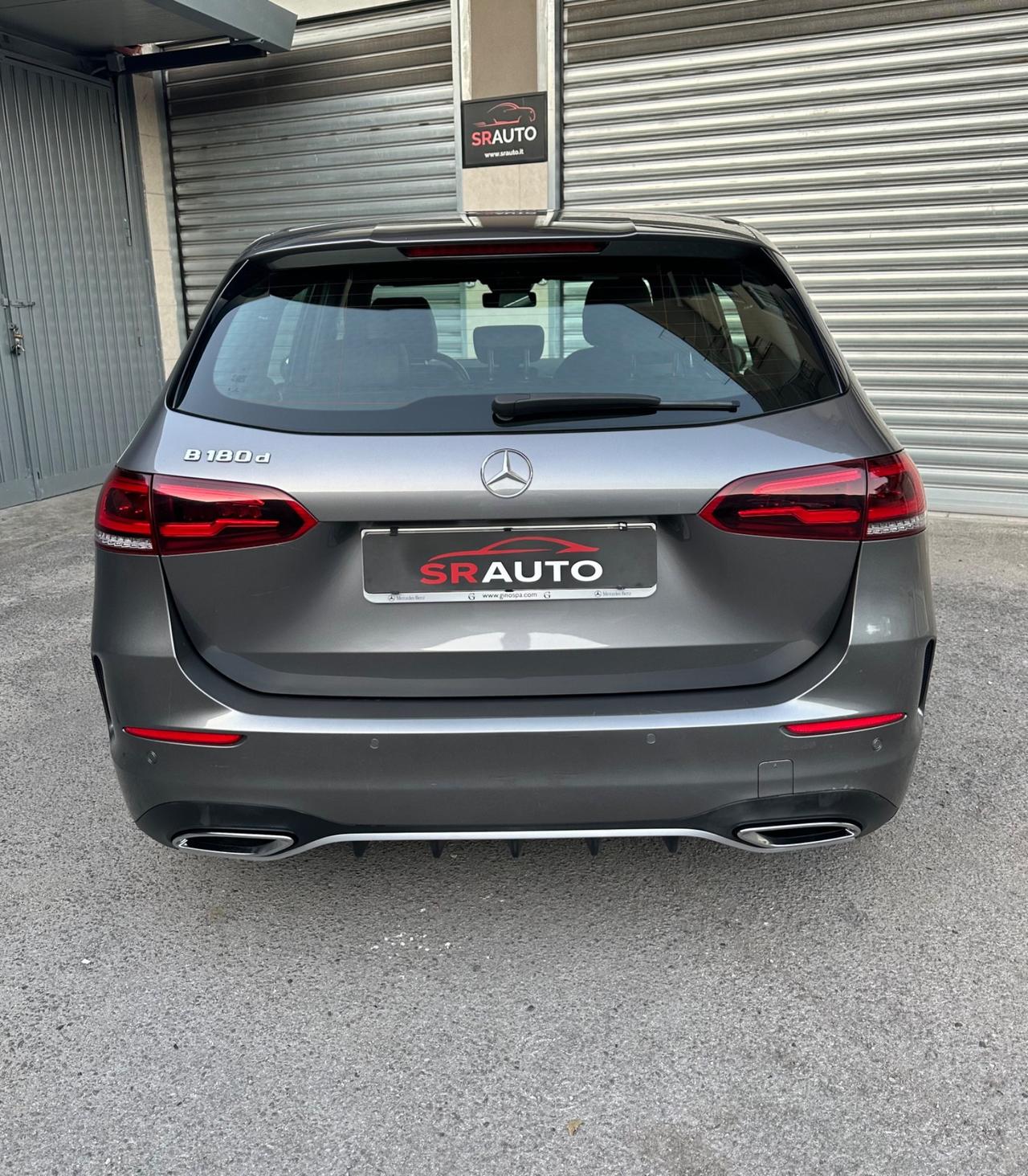 Mercedes-Benz B 180 d Automatic Premium AMG