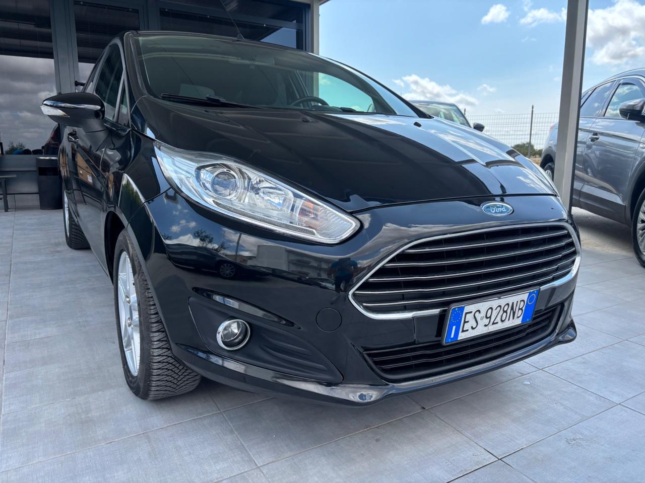 Ford Fiesta 1.5 TDCi 75CV 5 porte Titanium